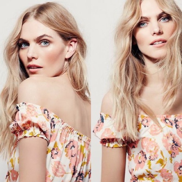 Free People Italian Breeze Off the shoulder Mini - Picture 3 of 12